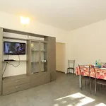 Apartment Apartment Pineta 11 *