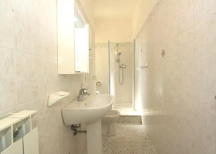 Pineta 11 ليدو دي بومبوسا